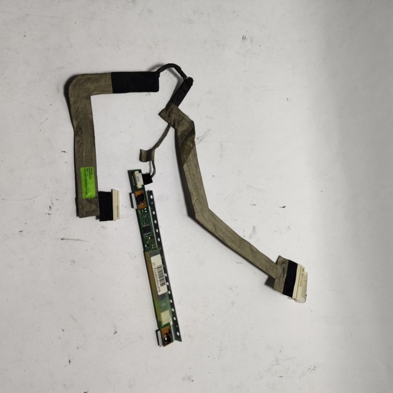 Kabel Flexi Flexible LCD Laptop HP Compaq Presario V3000 V3500 V3700