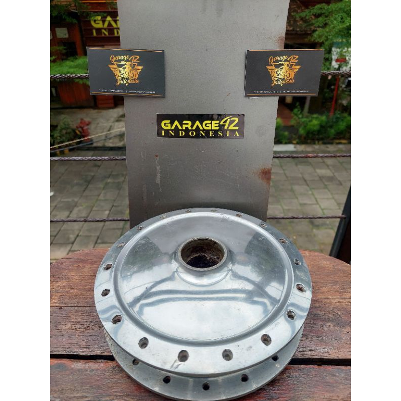 tromol depan CB 200 original