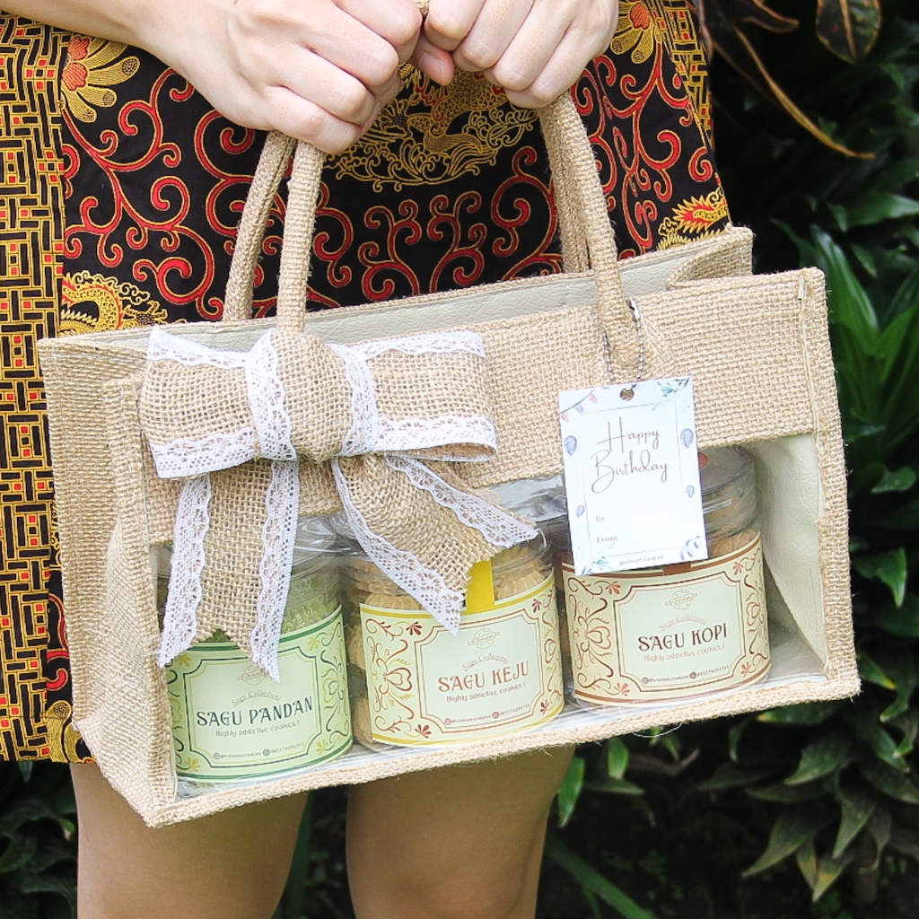 

Hot Product Vinvon - Hampers Kue Kering Hampers Gift Giftbox Kado Bingkisan Souvenir