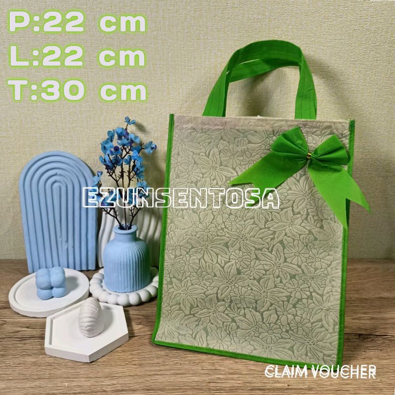 

(12 pcs) Tas Hajatan Sponbond Hijau Tas Hajatan Hijau Ukuran 22x22