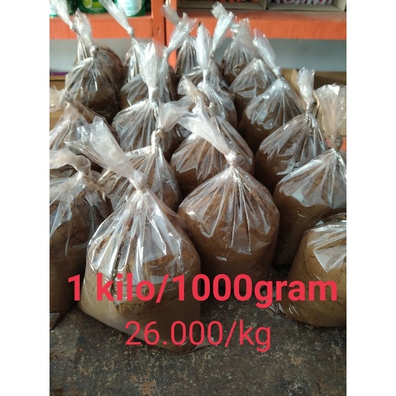 

Kopi bubuk hitam istimewa 1 kilo/1000gram