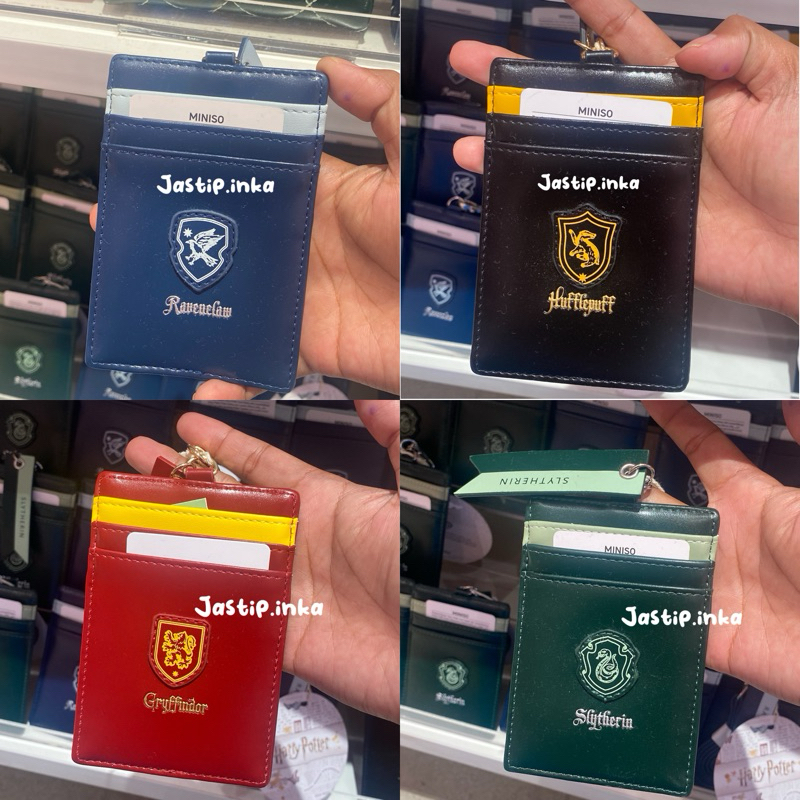 

Miniso x Harry Potter - Lanyard card hufflepuff, syltherin, ravenclaw, gryffindor