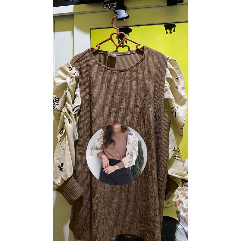 PRELOVED TITAN TOP BY ISUKA FASHION