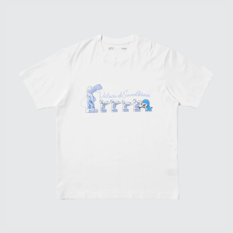 Tshirt Uniqlo Louvre x Doraemon (Winged Victory) | Louvre x Doraemon UT Kaos Lengan Pendek - Putih