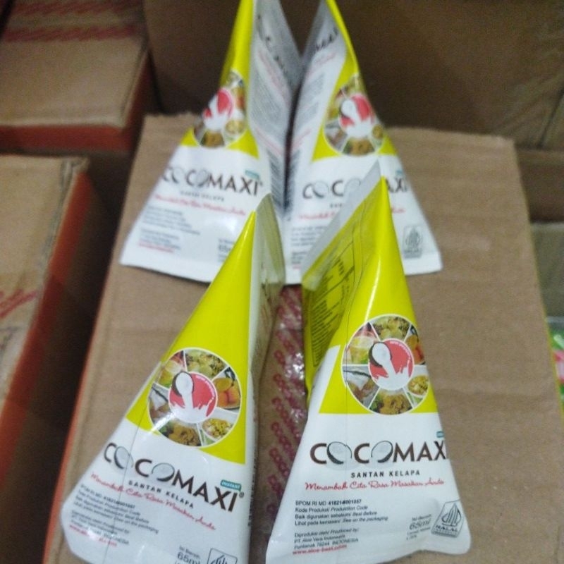 

Paket 4pcs Santan Cair COCOMAXI 65ml Santan Instant Kerucut Siap Pakai Gurih Alami