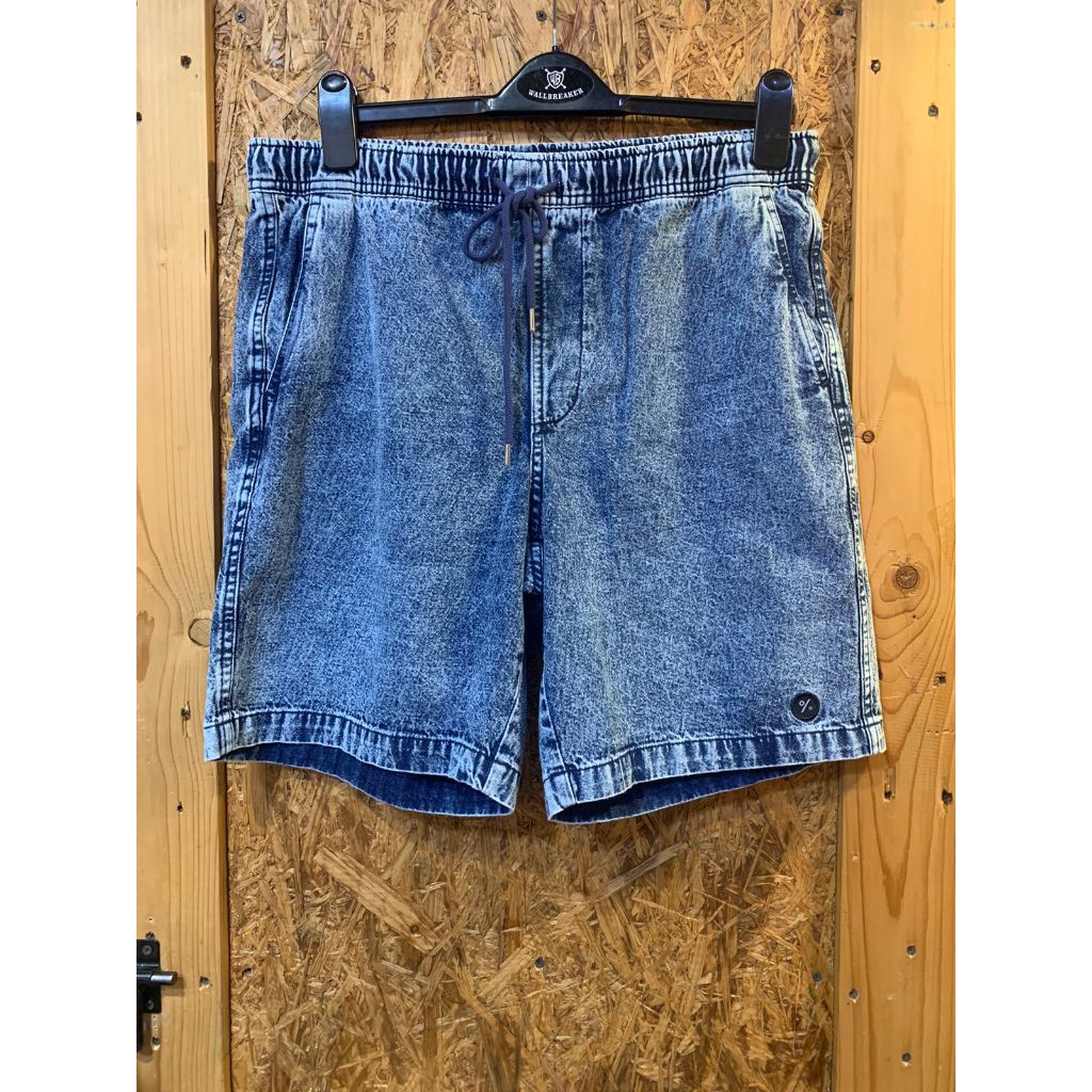 BOARDSHORT/ CELANA PENDEK ORIGINAL GIGG