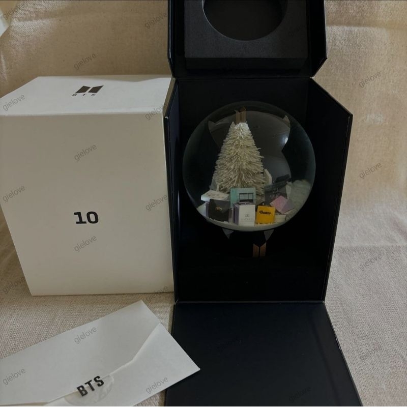 BTS Merch Box 10 Snow ball Only + Box