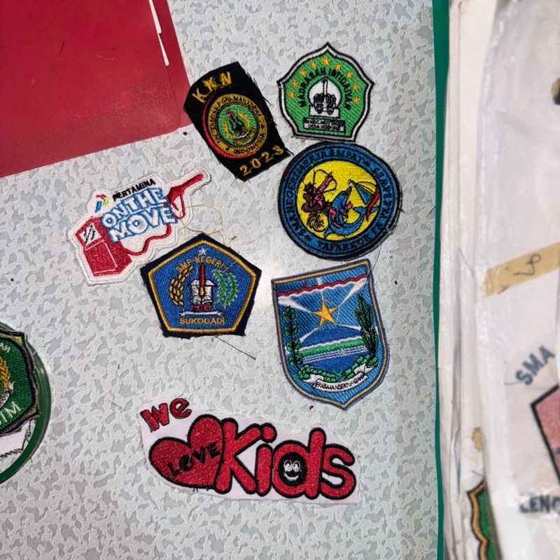 CUSTOM BORDIR LOGO TEMPEL PREMIUM , REQUEST BORDIR LOGO SEKOLAH / UMUM / KOMUNITAS