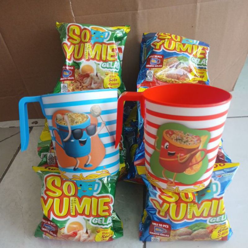 

so yumie free gelas ada 2 varian/renteng isi 10pcs harga terjangkau