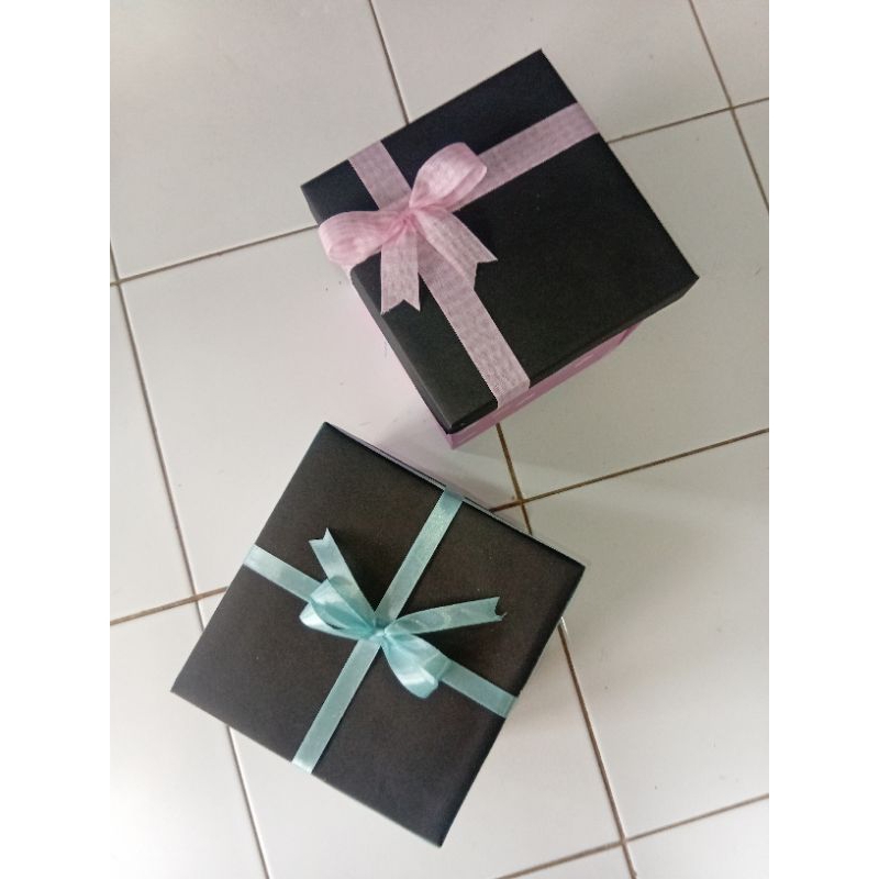 

box surprise snak kejutan(tanpa snak tanpa uang tarik)