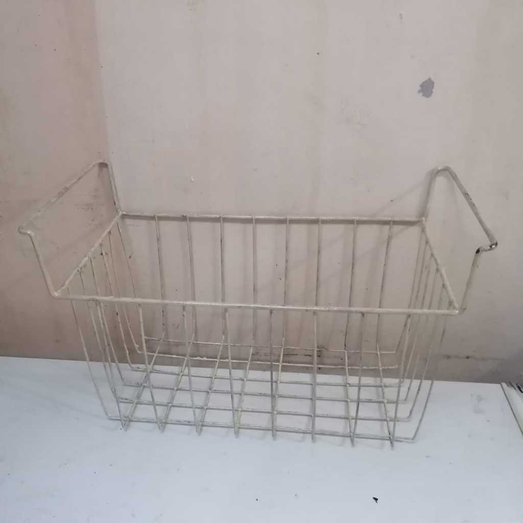 keranjang freezer Kulkas Pendingin gea Sliding 200 liter 43 39 cm Bekas