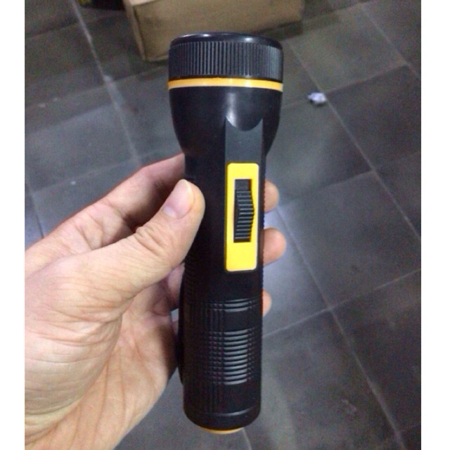 SENTER PAKAI BATU BATERAI BESAR