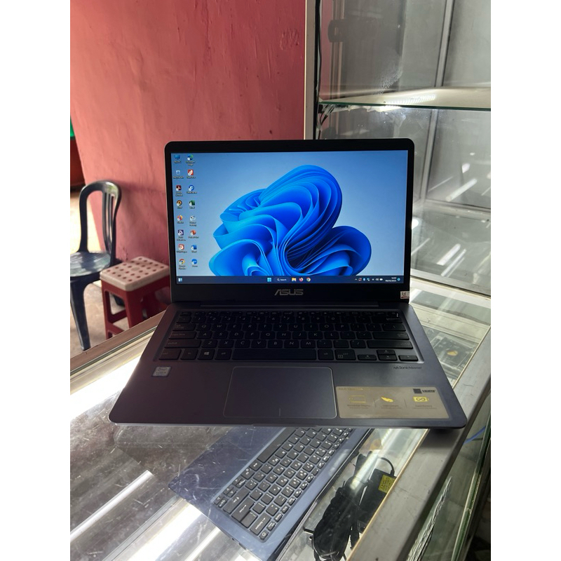 Asus Vivobook S14