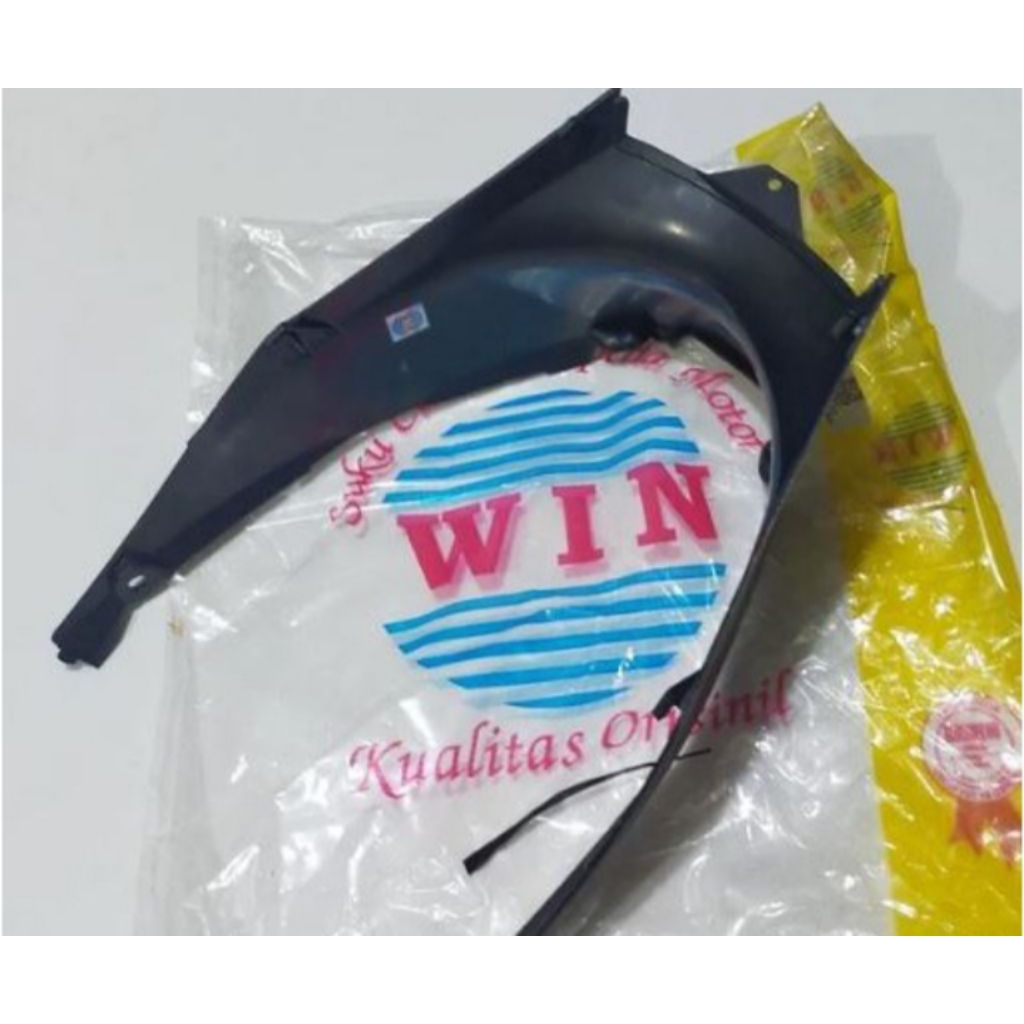 sambungan body cover bawah jok Supra 125x body bawah jok Suprax125 Betmen body kasar supraX125 betme
