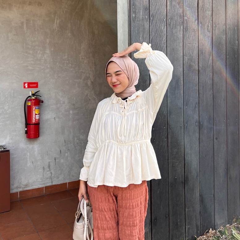 Kirim SOOYA BLOUSE BY BOONAA