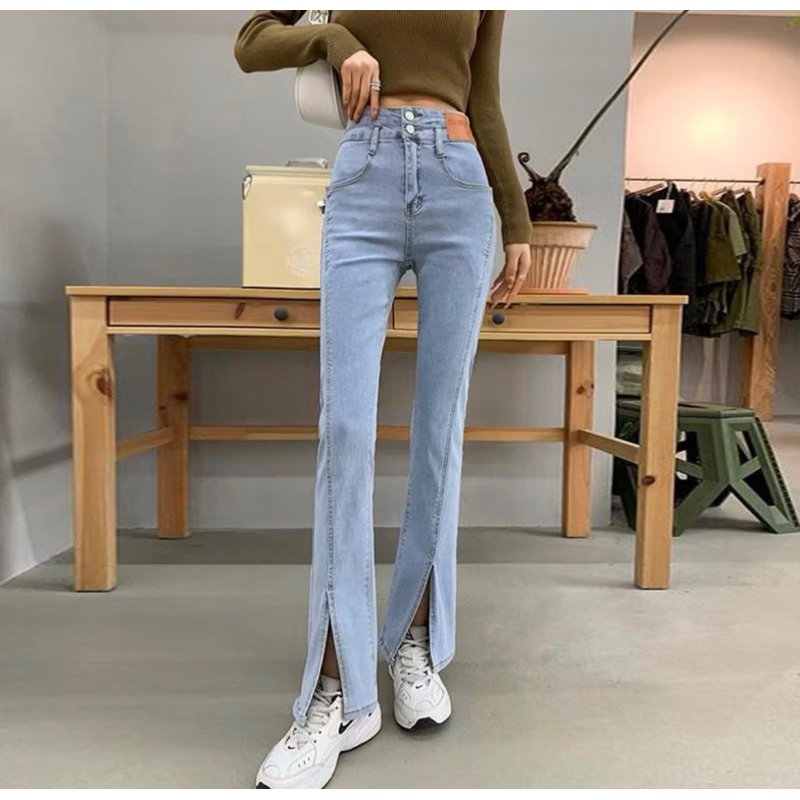 [PRELOVED] Celana Jeans Merek Beevalue - Celana Jeans Panjang Wanita HighWaist BootCut CutBray