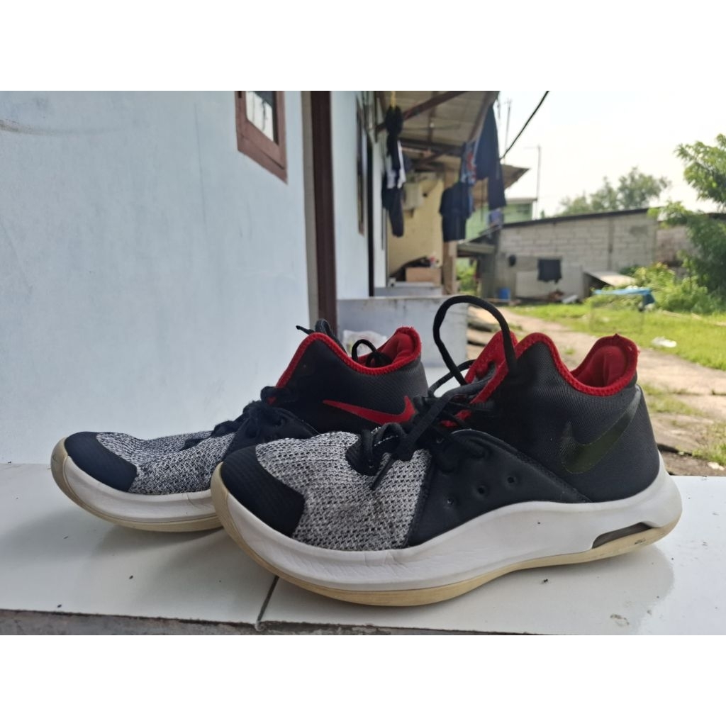 sepatu basket/volly second