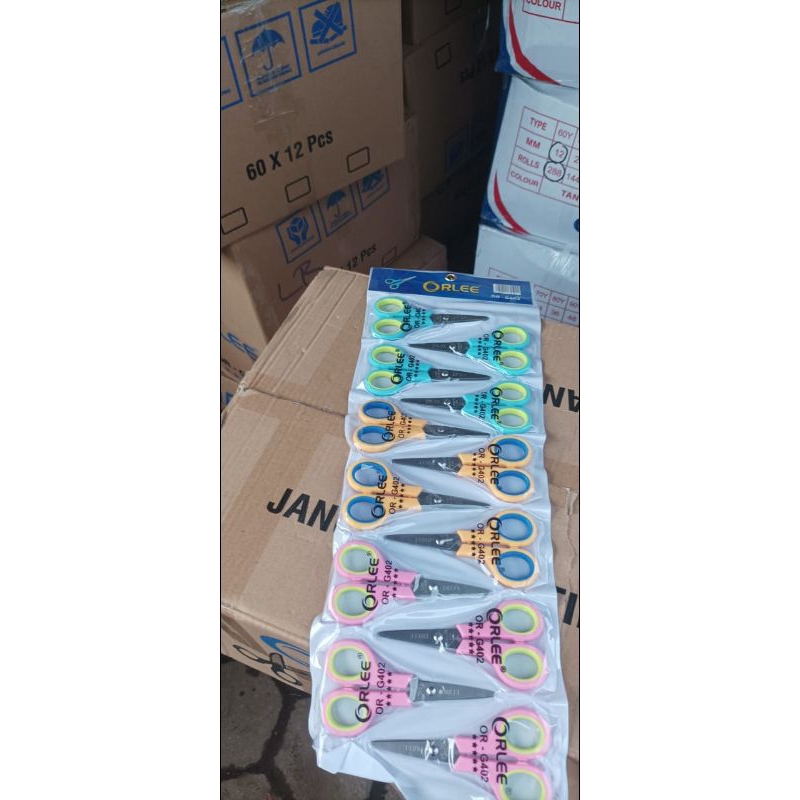 

( 1karton ) gunting kecil renteng orlee isi 60ls / 60 renteng