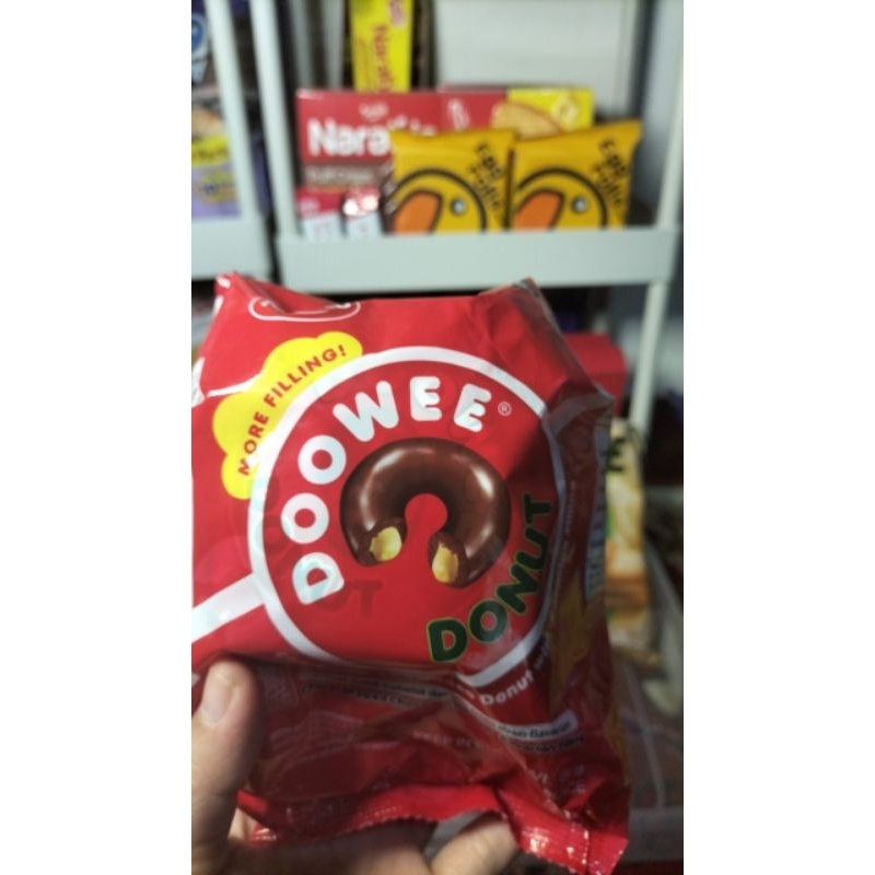 

donat doowee isi 2 pcs