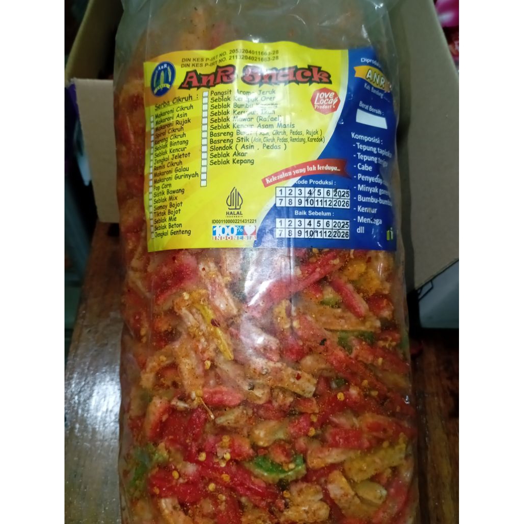 

Kerupuk Seblak Beton 1 kg