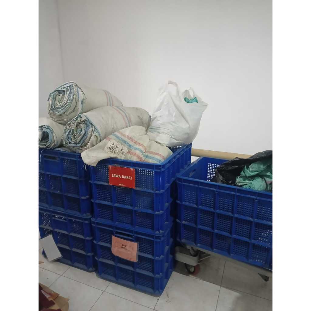 PRELOVED KERANJANG l Keranjang Krat Industri Ukuran Jumbo Bekas/ Container Industri Lubang Ukuran Be