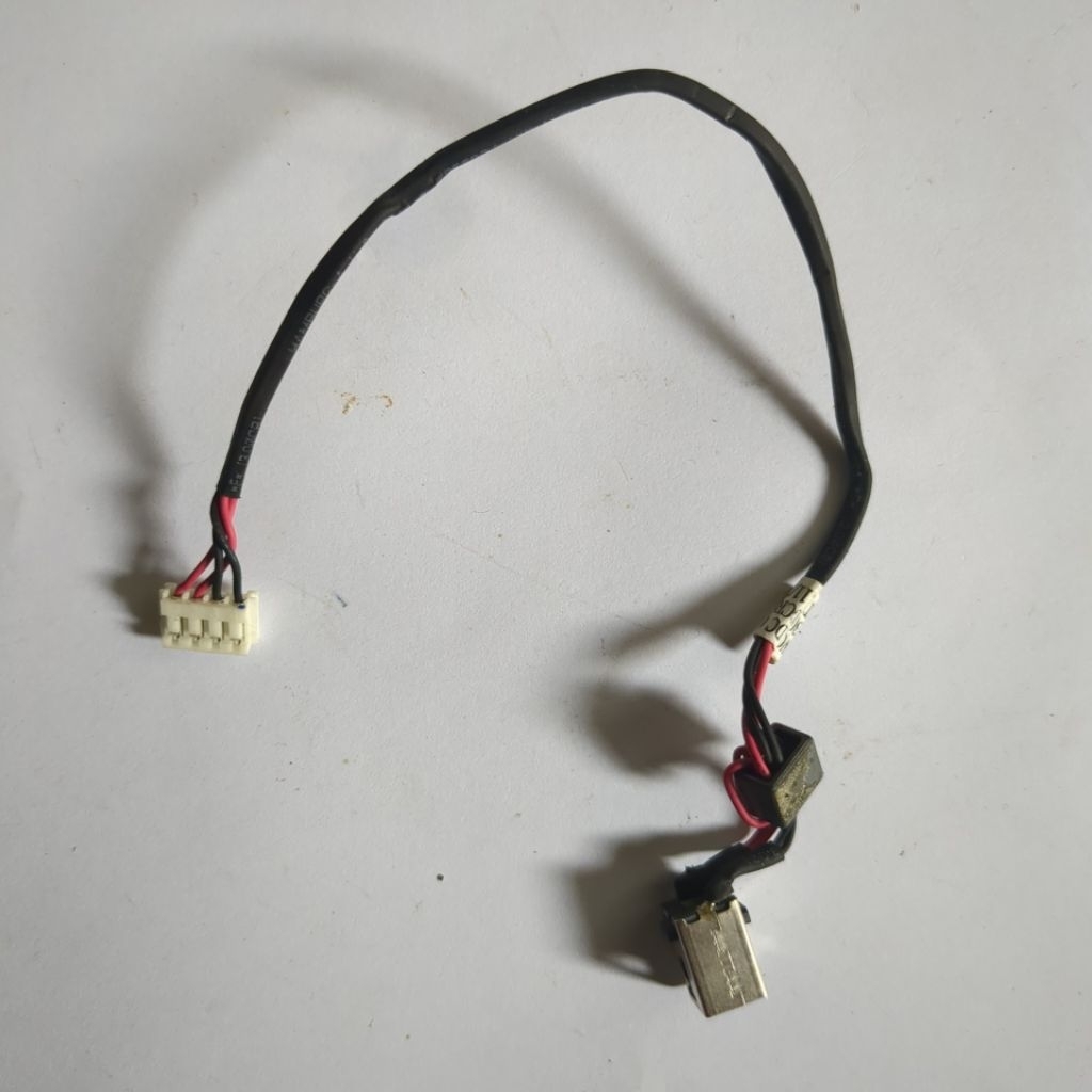 conektor charger dcin laptop lenovo g470 normal jaya