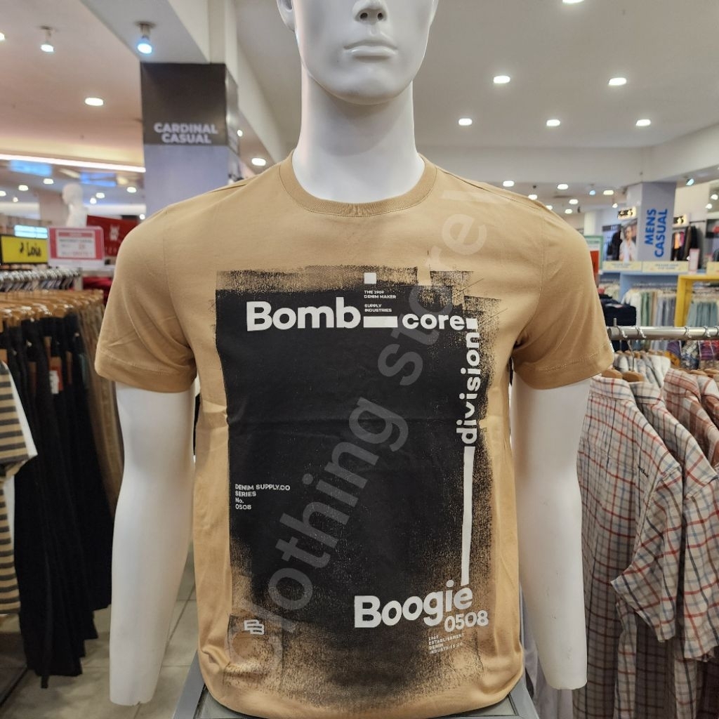 BOMBBOOGIE ORIGINAL kaos pria lengan pendek cream 12E87B4LK