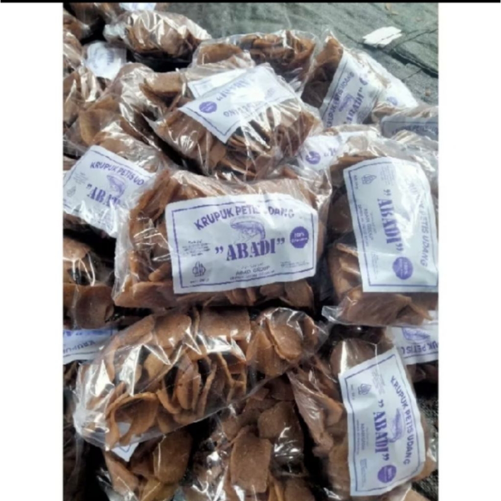 

krupuk petis rasa udang abadi group, kemasan 250 gram renyah enak kriuk kriuk. harga 1 bungkus asli original kab kendal