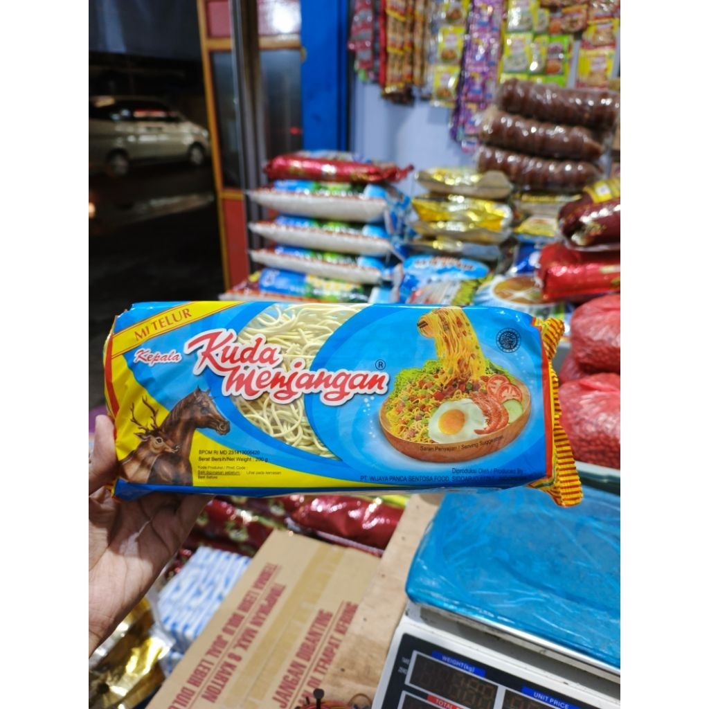 

mie telur kuda menjangan 200gr mie menjangan mie kuda