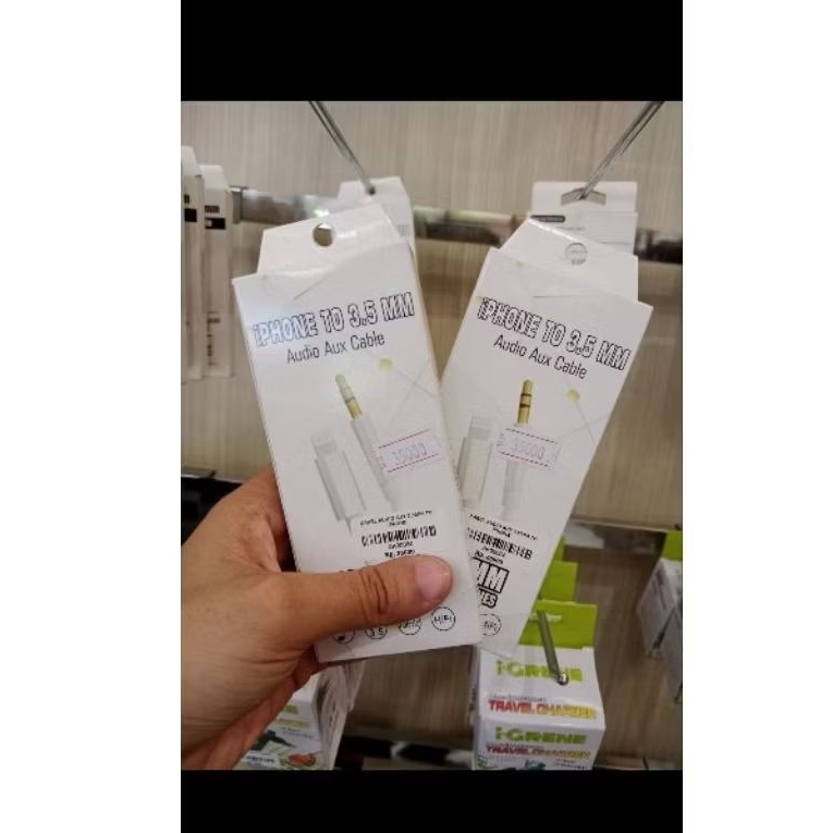 Kabel Audio Aux to iPhone