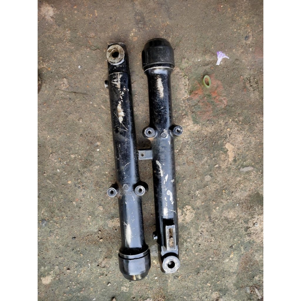 Bottom shokbreaker depan yamaha YT original second