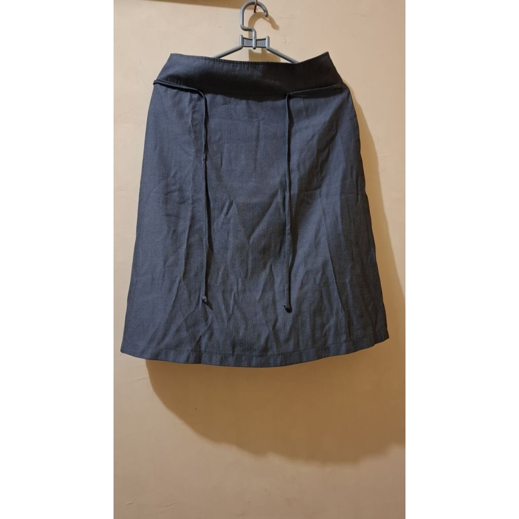 Rok Span Abu/Grey Preloved/Bekas