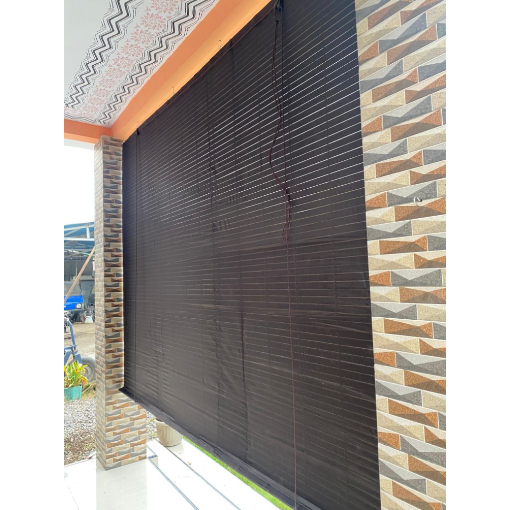 Tirai kayu Waterproof ukuran L3.5m X T3.5m Finishing cat dan Kain waterproof