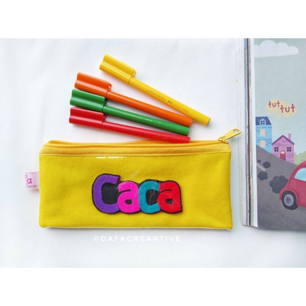 

Tempat pensil nama custom desain