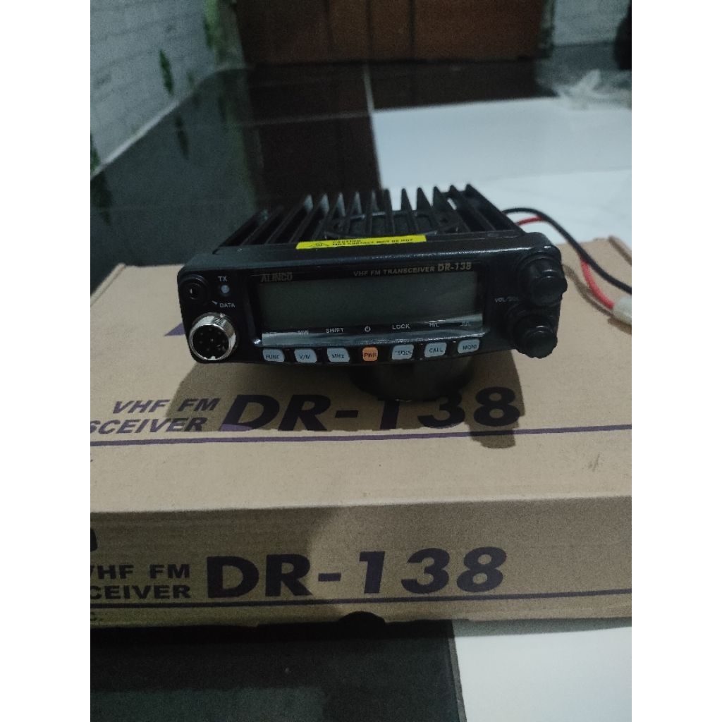 RADIO RIG ALINCO DR138