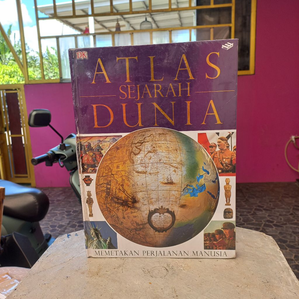Buku atlas sejarah dunia