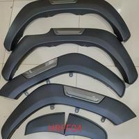 Over Fender mobil hilux revo 2015-2020