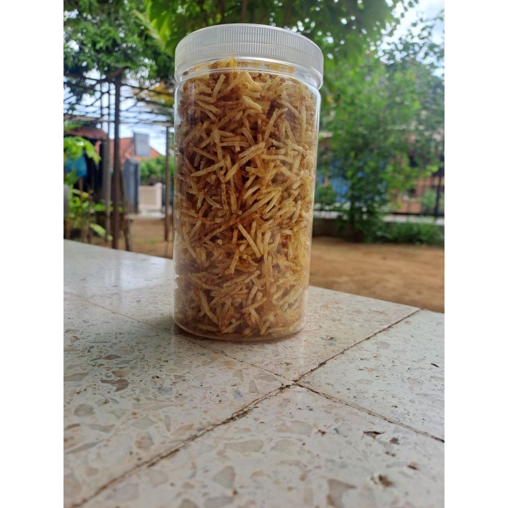 

Peket Mantap Kering Kentang/ Kentang Mustofa Ori Manis dan Pedas Manis Tanpa Msg.