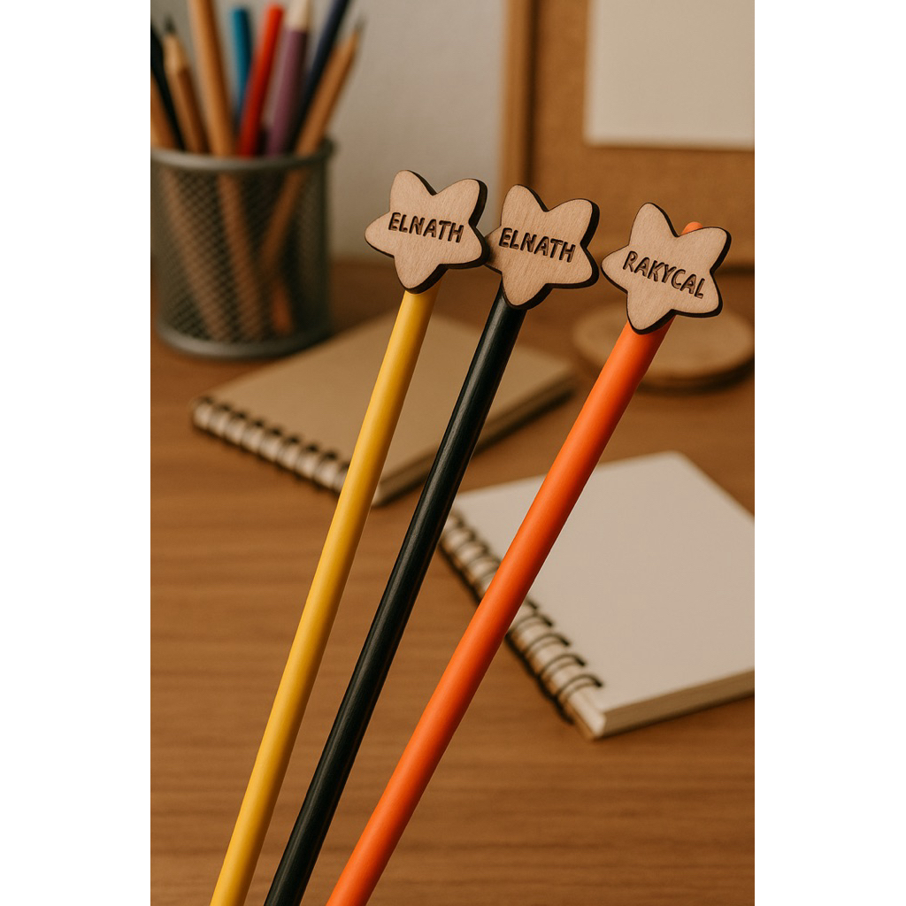 

Pensil Karakter Custom Nama Anak – Hadiah Unik & Personal!