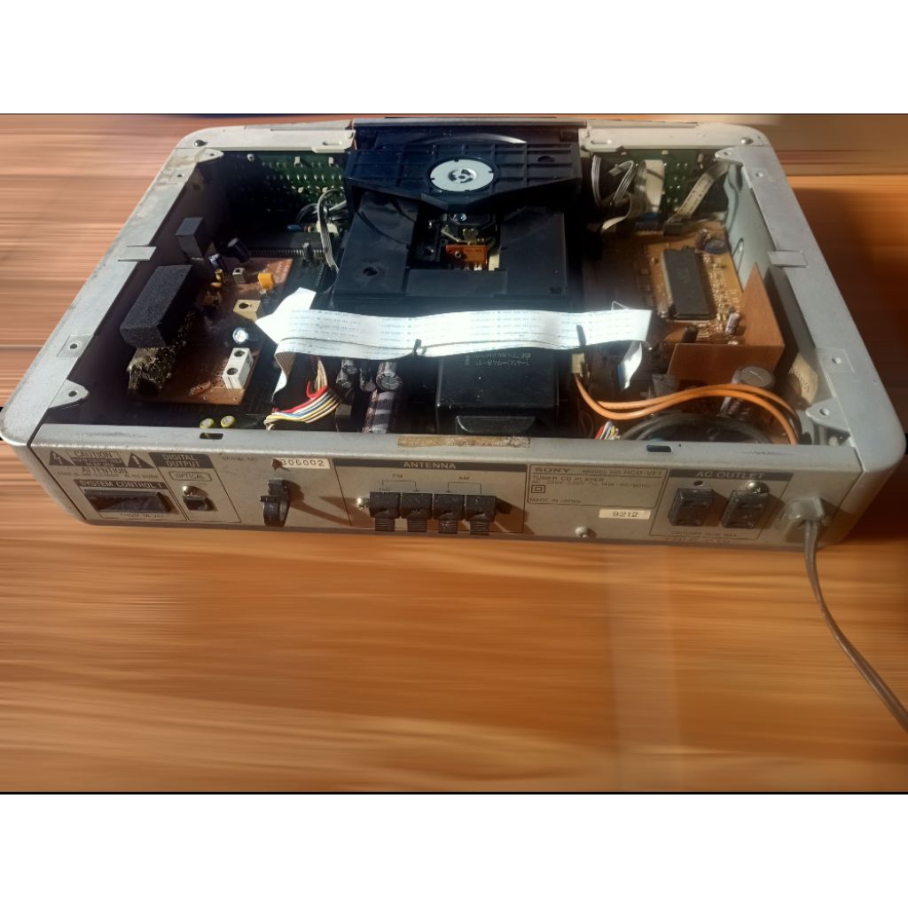 CD Player & Tuner Sony Placido  HCD-FV1 minus