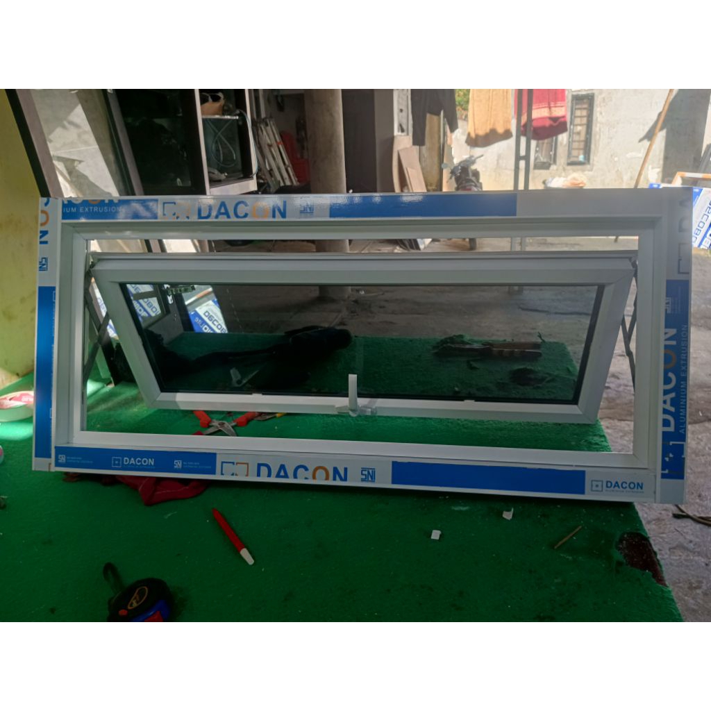 Jendela Aluminium 40x100/Jendela Aluminium Boven/Jendela Aluminium Putih/Jendela Aluminium Hitam/Jen