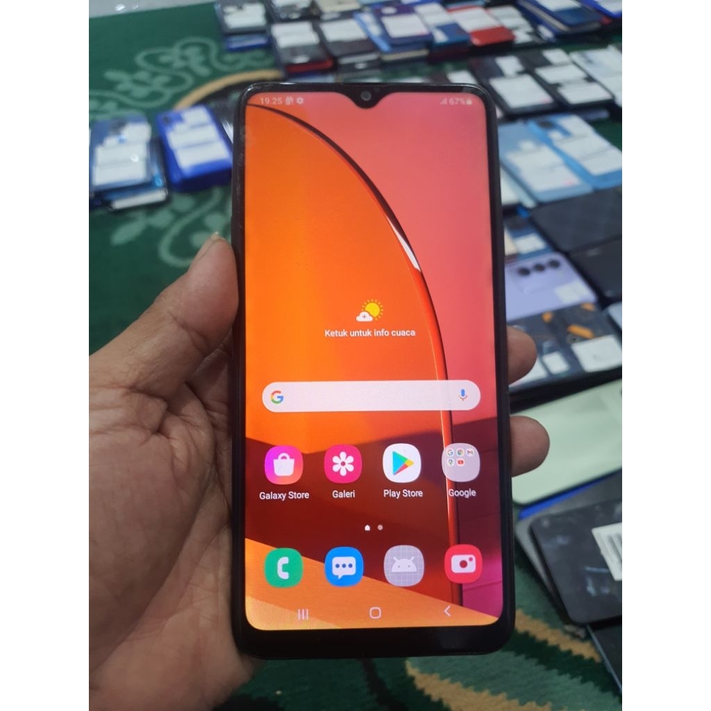 SAMSUNG A20S RAM 4/64 SECOND