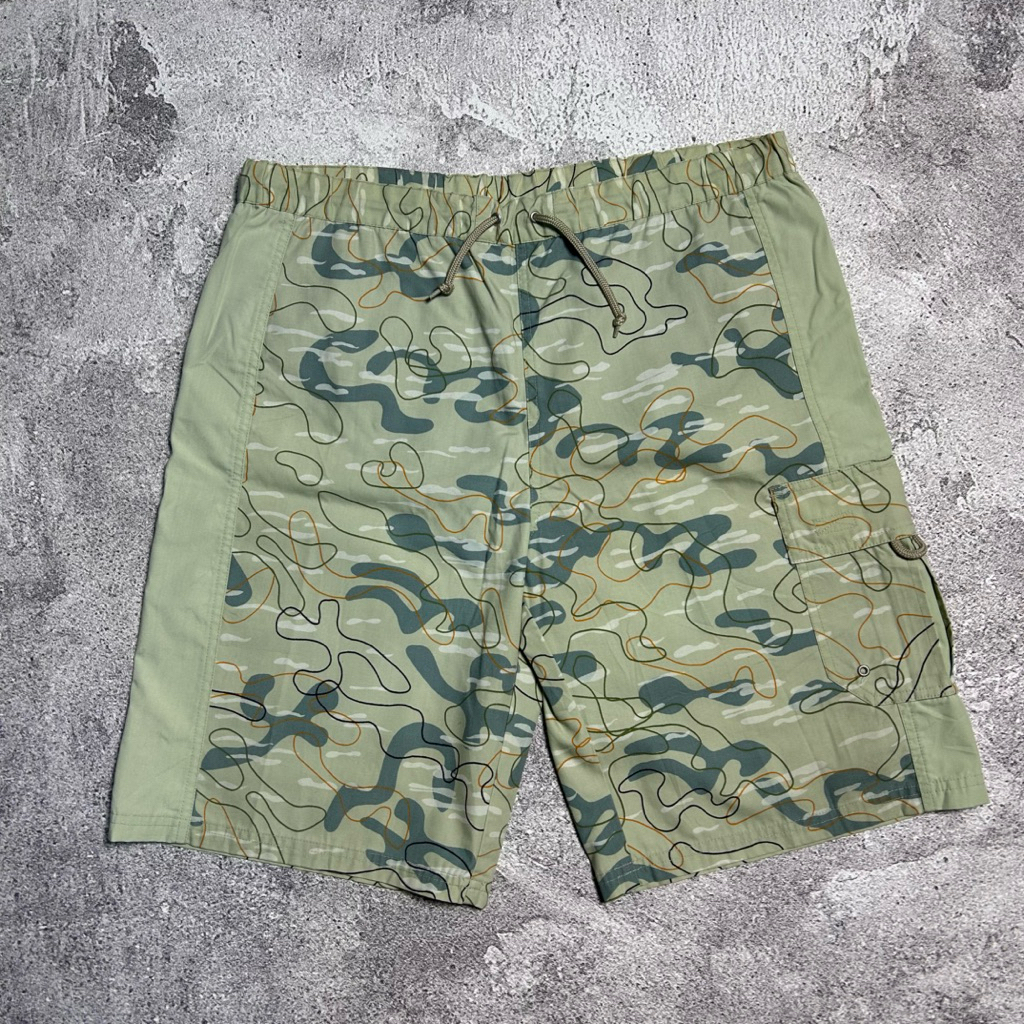 Shortpants Uniqlo camo cargo