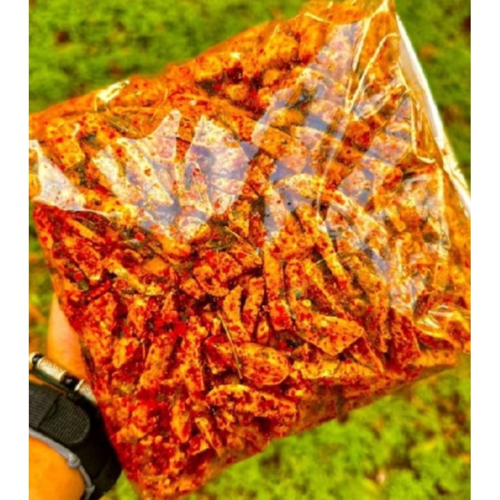 

basreng baso goreng pedas daun jeruk isi 250gr