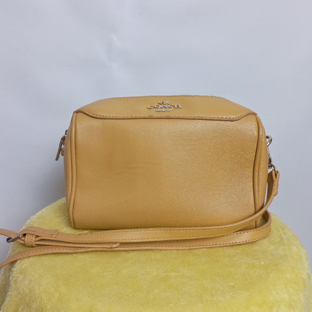 PRELOVED Tas Selempang COC Wanita Camera Bag Kuning