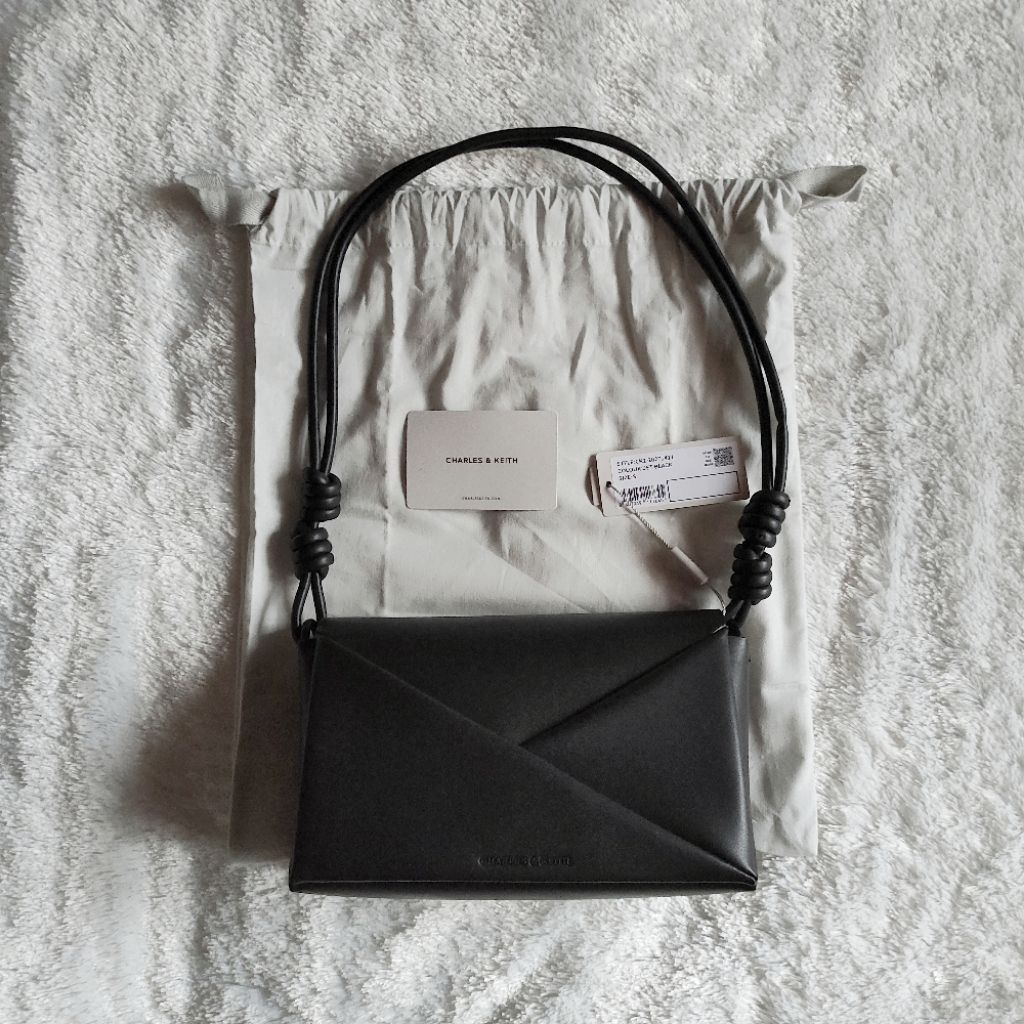 Tas Charles and Keith Midori Geometric Shoulder Bag New / Tas Charles & Keith Original / Tas ck cnk 