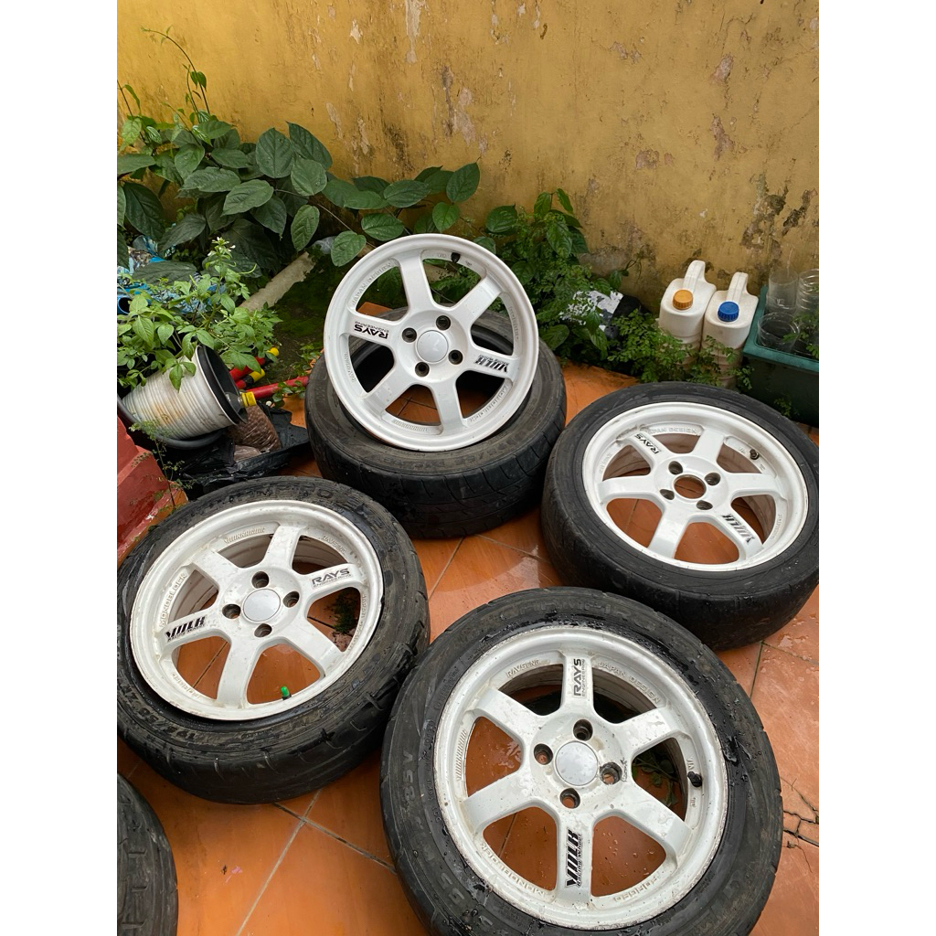 Velg R15 Te37 white jf luxury dan ban SX2 195/50