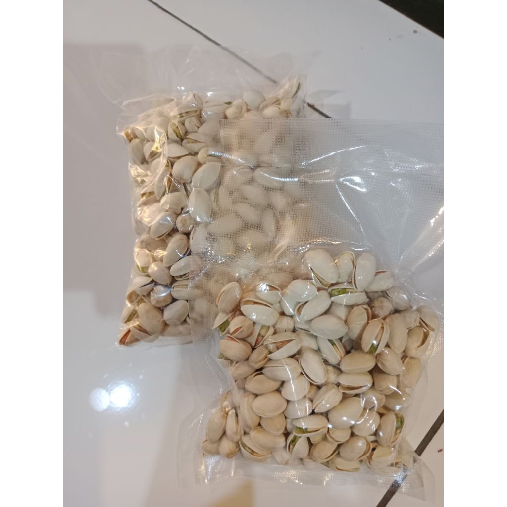 

Kacang Pistachio/Fustuk