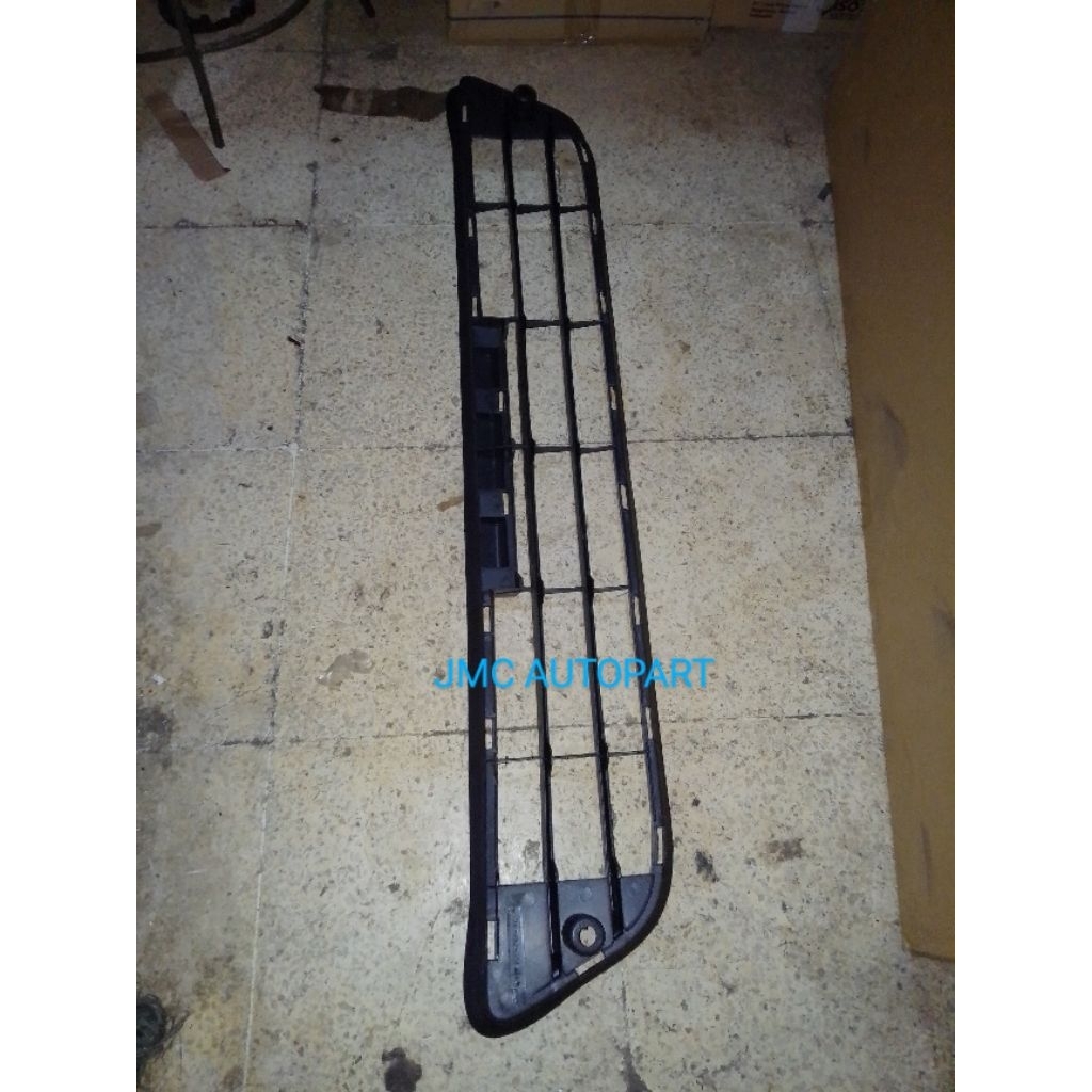 grille grill bemper ram bemper innova 2010