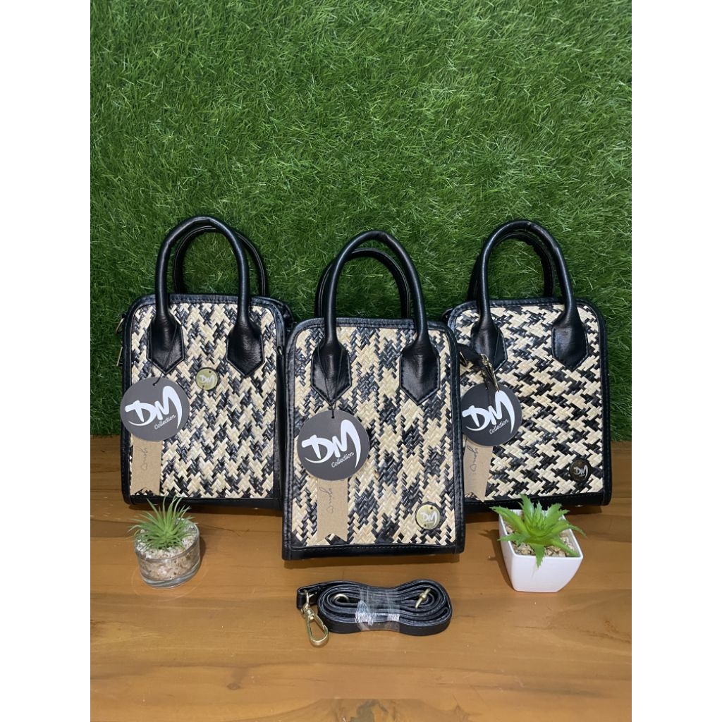 Tas Rotan Mini Rotan Kotak